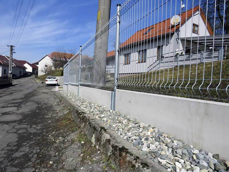 Ploty Zlín - stavba a montžáž oplocení