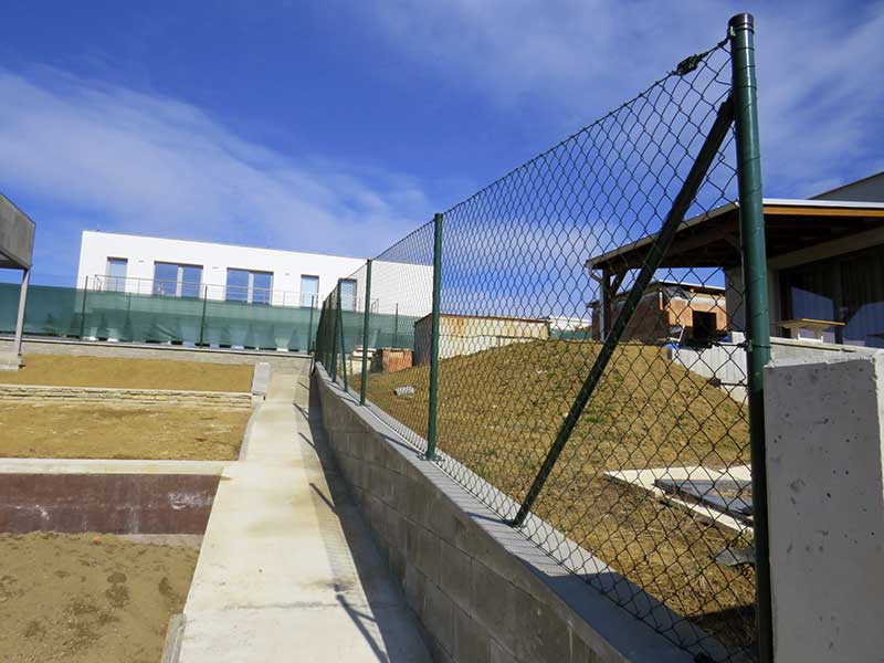 Ploty Zlín - stavba a montžáž oplocení